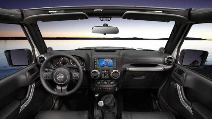 Новый Jeep Wrangler / Джип Вранглер  2018 года: комплектации, начало продаж в России и мире, внешний вид и интерьер